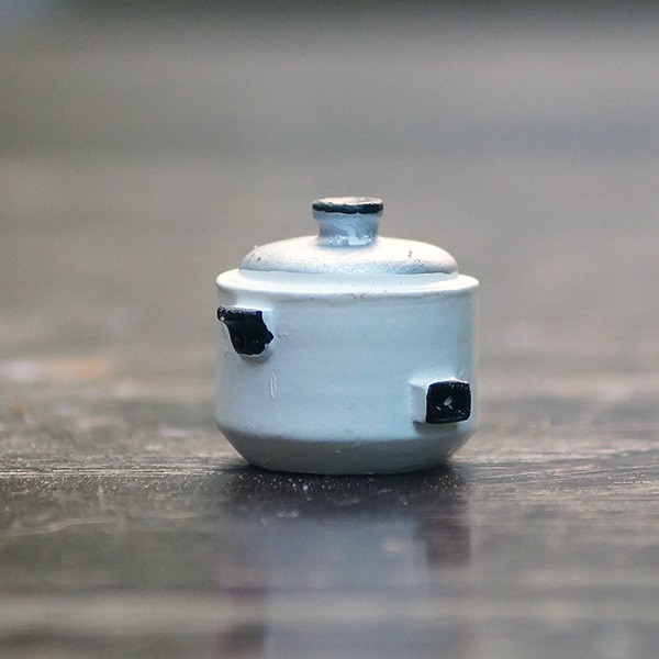 Mini Pressure Cooker Fairy Dollhouse Accessories - Back Garden Nursery