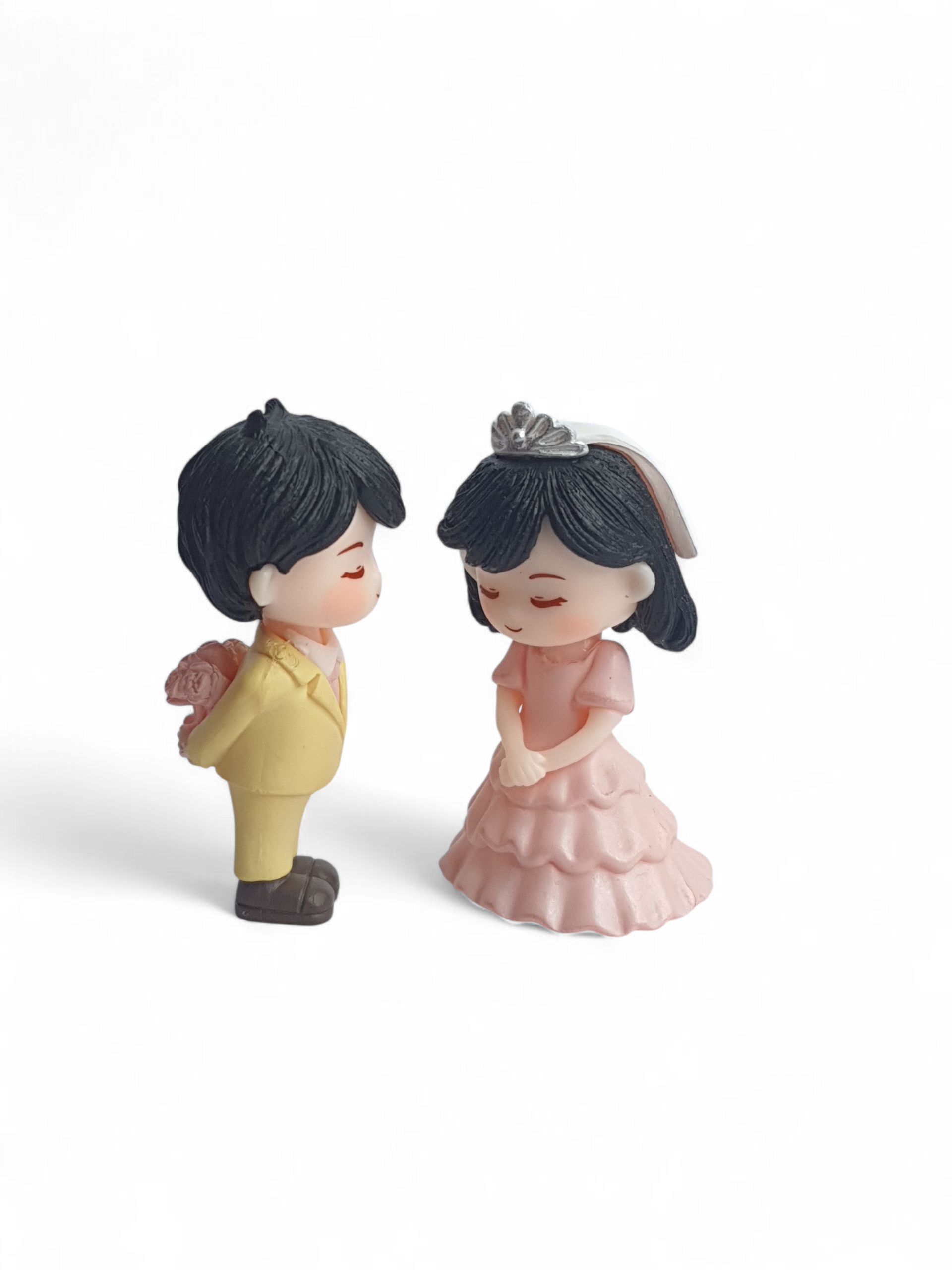 Cute Wedding Couple Miniature  | Love Couple Figurine Décor  | Back Garden Nursery