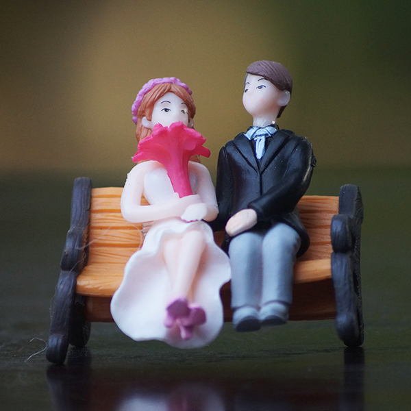 Romantic Couple With Bench Fairy Garden Miniature - Back Garden Nursery