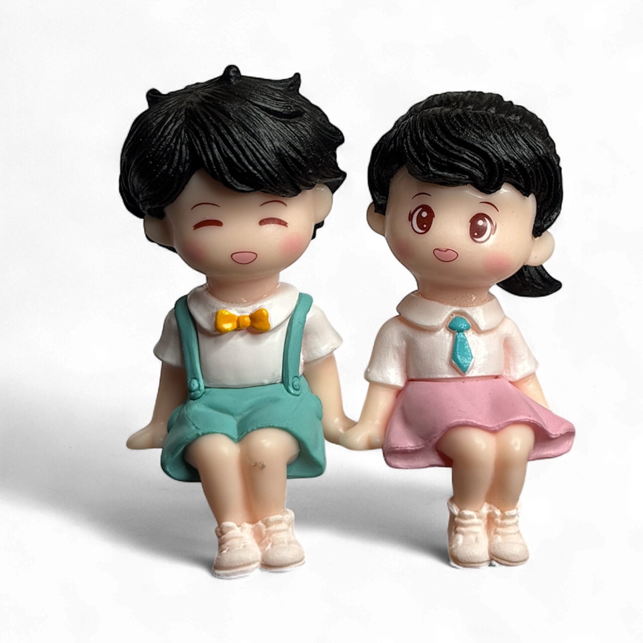 New Sitting Couple Big Décor Accessories - Back Garden Nursery